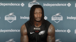 Eagles’ Smael Mondon Jr. learning all he can from Nakobe Dean – NBC Sports Philadelphia