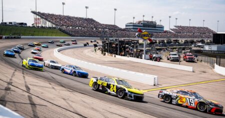 Regular season championship battle heats up after Iowa