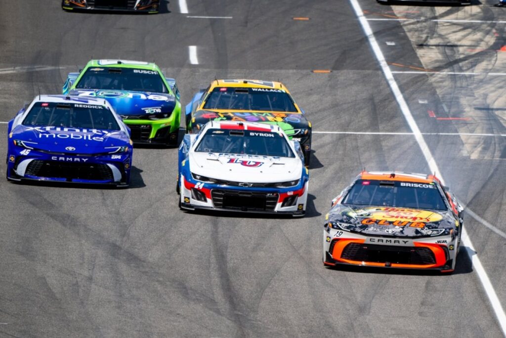 Iowa Corn 350 Starting Grid, NASCAR Qualifying Results