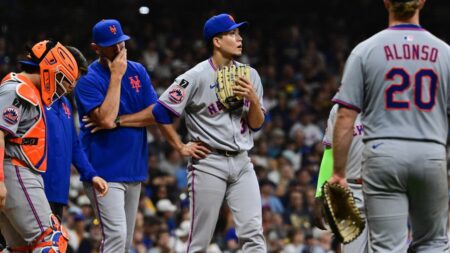 Mets' mistakes, lack of offense result in 3-2 loss to Brewers