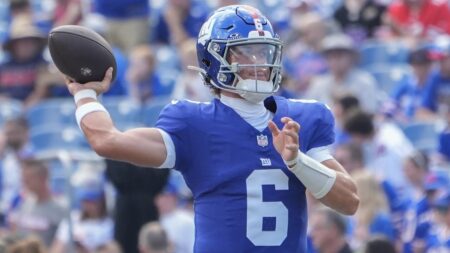 Jaxson Dart enjoys strong debut, Giants open preseason with 34-25 win over Bills