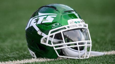 Jets waive six players ahead of roster cut deadline
