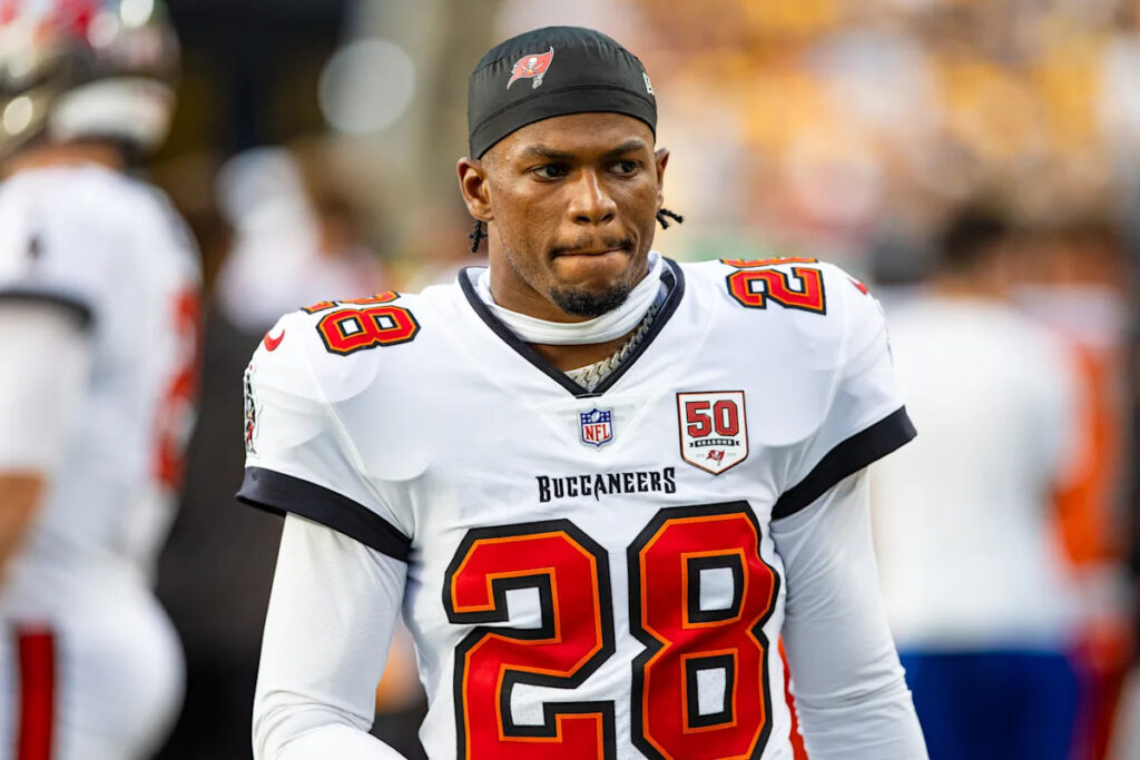 Shilo Sanders fined ,669 by NFL for throwing punch, getting ejected in final preseason game