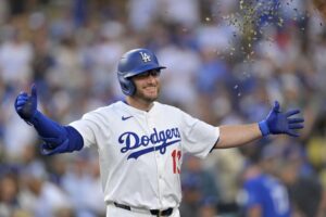 Max Muncy is back with four RBI’s in Dodgers’ rout of Cardinals