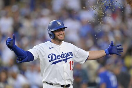 Max Muncy is back with four RBI’s in Dodgers’ rout of Cardinals