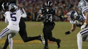 College football Week 0 betting guide: Key trends and notes for Iowa State-Kansas State, more