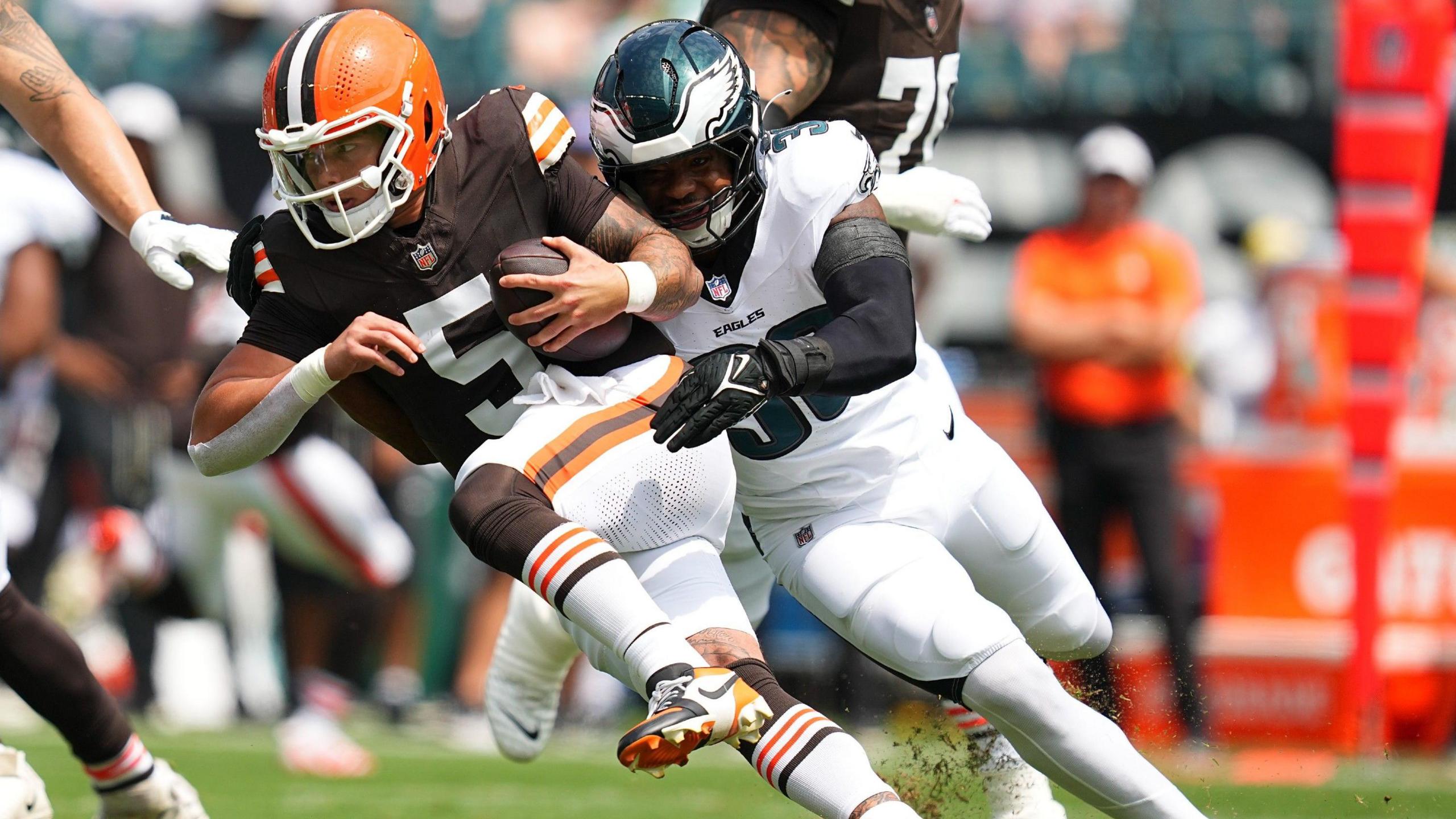 Cleveland Browns quarterback Dillon Gabriel in action against the Philadelphia Eagles