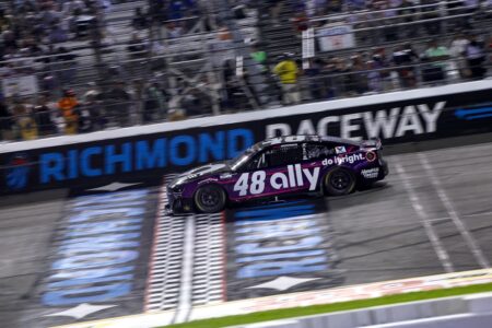 Alex Bowman frustrated with SVG, Jesse Love for ‘no favors’ at Richmond