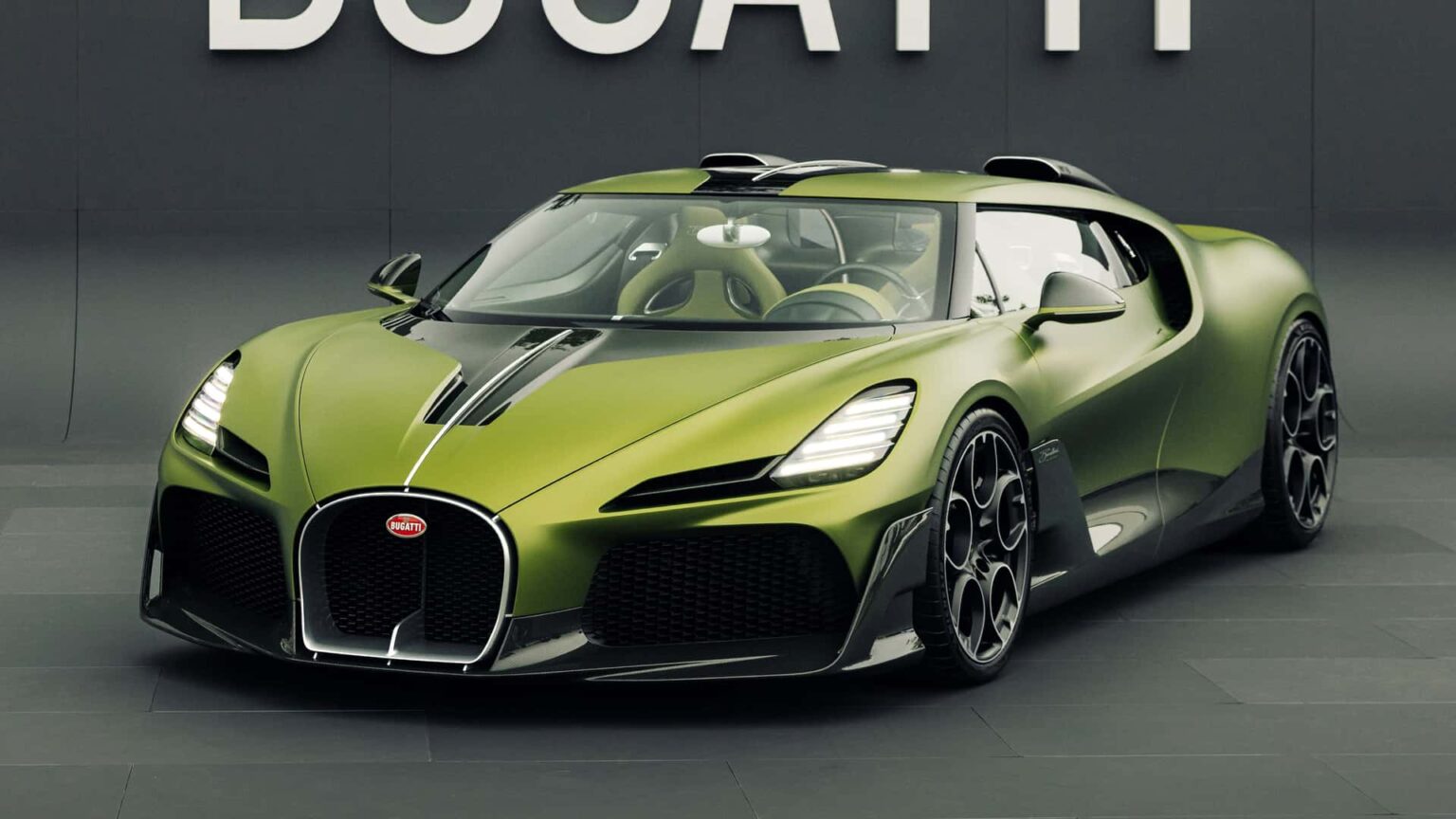 Meet Bugatti’s Beautiful New One-Of-One Hypercar: Brouillard