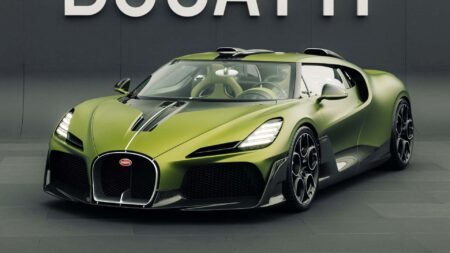 Meet Bugatti’s Beautiful New One-Of-One Hypercar: Brouillard