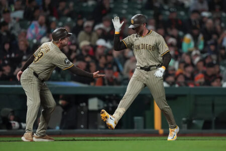 Padres tie Dodgers atop NL West in bizarre day for Shohei Ohtani
