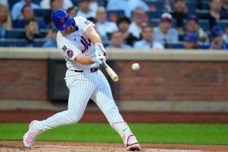 Pete Alonso passes Darryl Strawberry for most home runs in Mets history