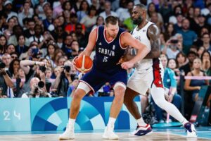 LeBron James and Maverick Carter meet with Nikola Jokic’s agent about starting a new league