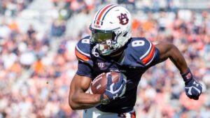 Auburn vs. Baylor prediction, odds, time: 2025 Week 1 college football picks by expert on 64-43 roll