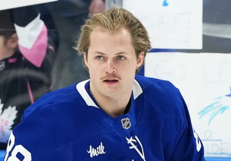 William Nylander's Father, Michael, Surprises Maple Leafs' Forward With Sweden's Top Hockey Honor