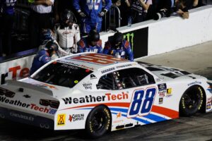 Connor Zilisch gets out of car in mid-race driver swap “It’s not worth the risk”