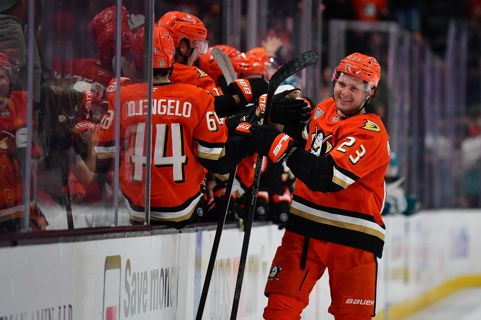 Flyers Can't Meet Reported Ducks Trade Price for Mason McTavish