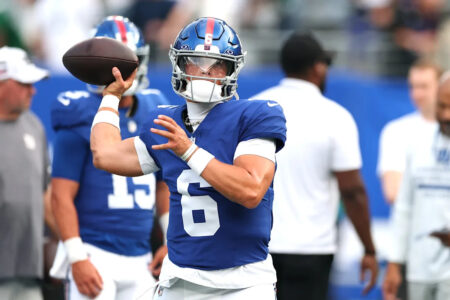 Rookie QB Jaxson Dart continues to impress for Giants, while Jets’ Justin Fields struggles