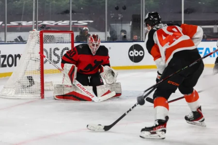Should Flyers Consider Trade for Unheralded Devils Goalie Prospect?