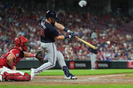 Braves and Reds both score eight runs in the same inning