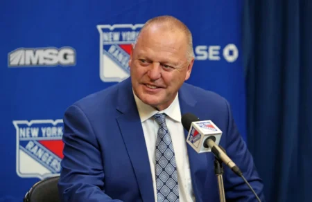 Choose Your Fighter: Gallant Joins Small List Of Former NHL Coaches Now Working In KHL