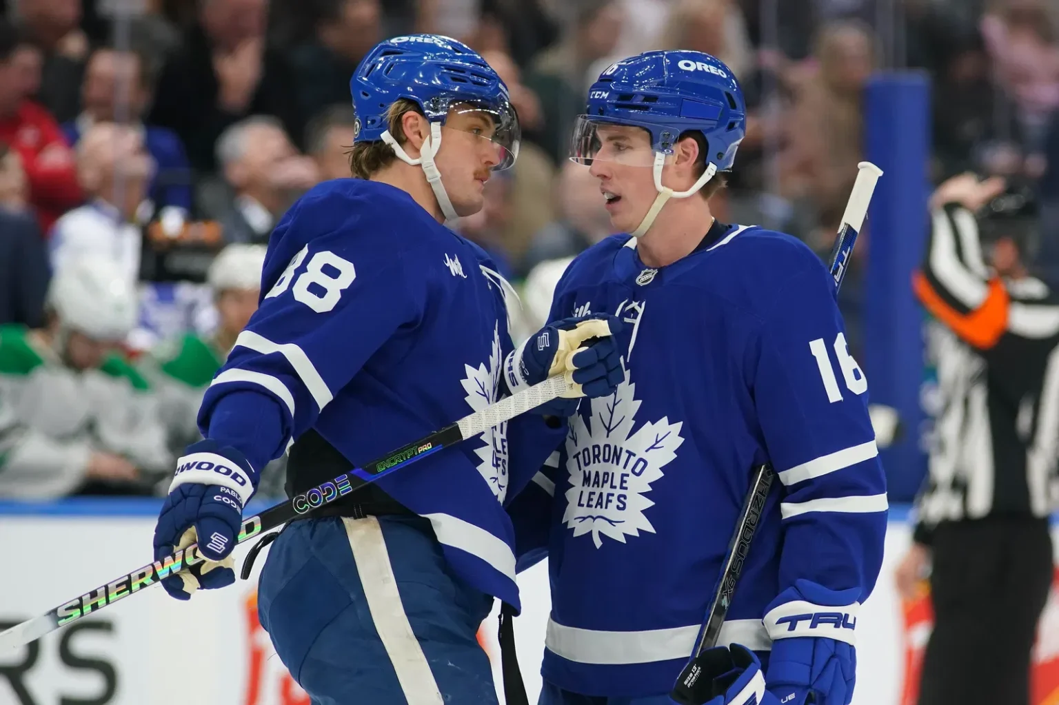 Former Maple Leafs Star Mitch Marner Ahead Of William Nylander In NHL.com's Top Winger Rankings