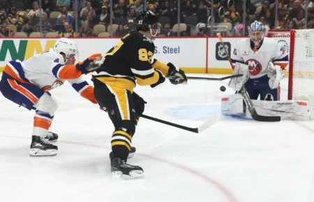 Islanders Opening Night Is Eight Weeks Away