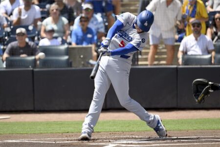 Dodgers manufacture enough offense to slip past Tampa Bay Rays