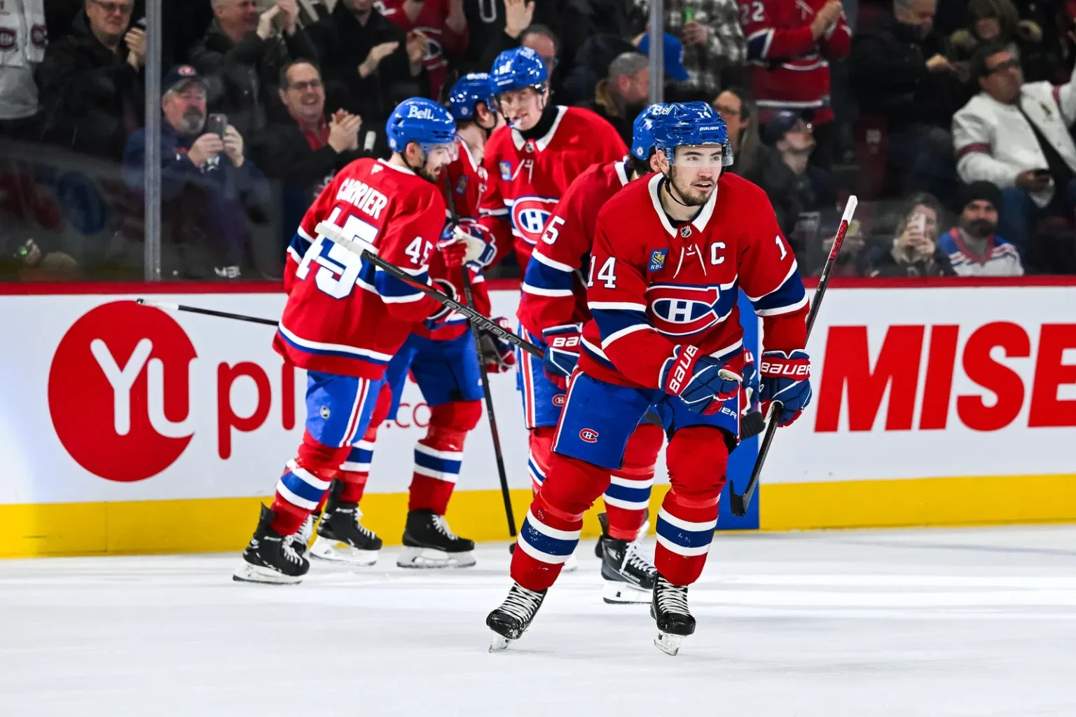 NHL Fans Have Mixed Expectations For Canadiens In 2025-26
