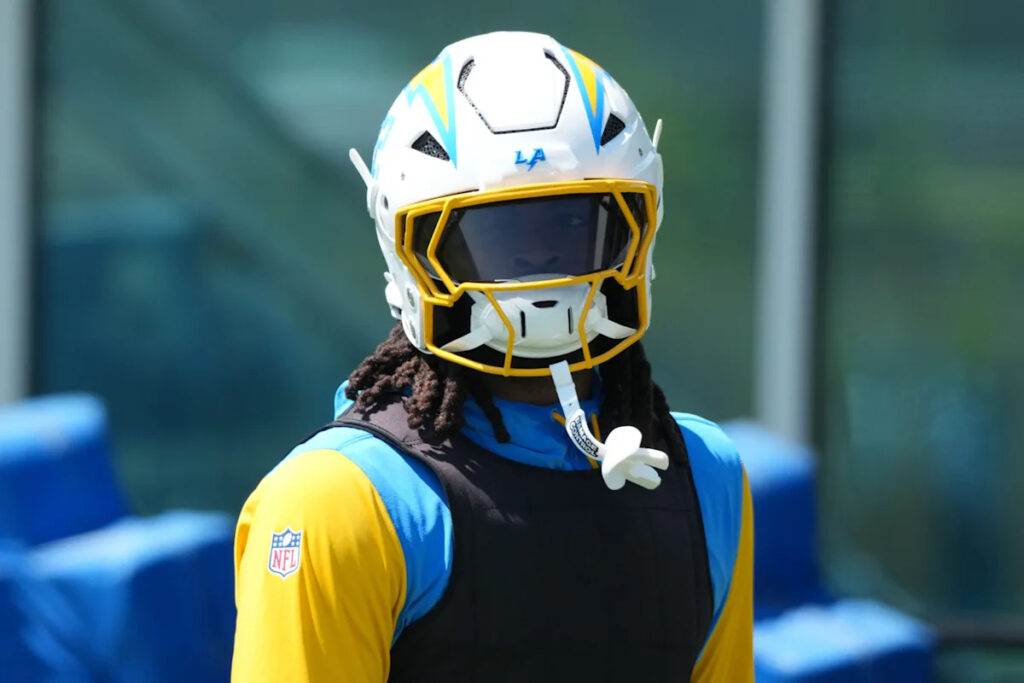 Najee Harris participates in first drills since Fourth of July fireworks eye injury, but timetable remains unclear