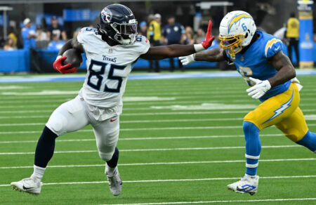 Fantasy football sleeper candidates at tight end for 2025