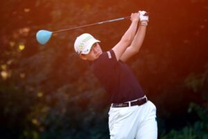 Akie Iwai stretches lead to three strokes at Canadian Women’s Open