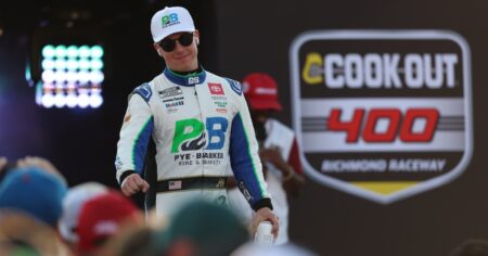John Hunter Nemechek visits South Carolina football practice, hangs out with Shane Beamer