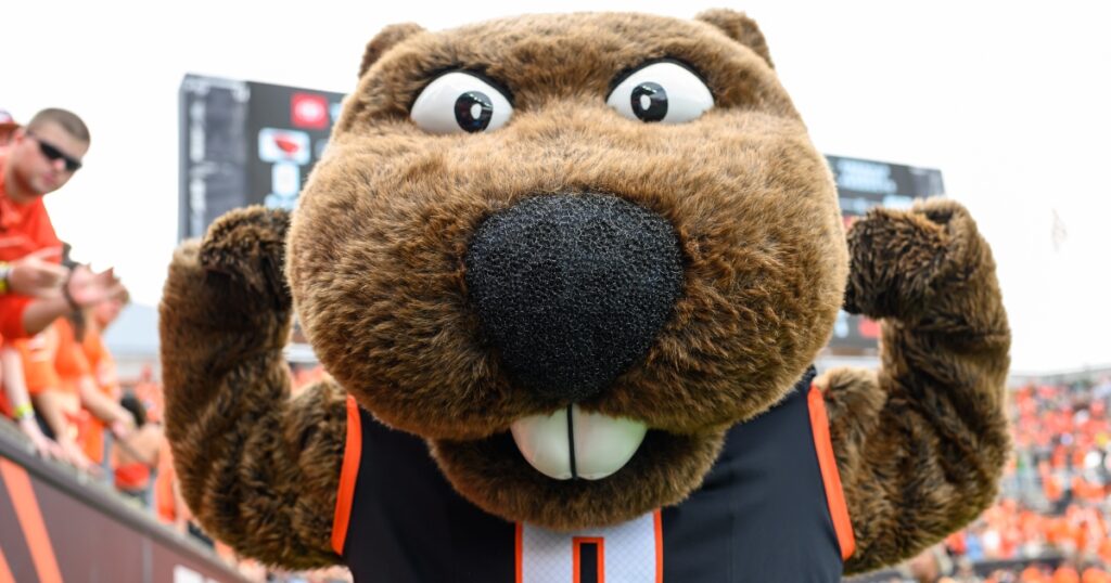 Oregon State University sponsoring NASCAR Xfinity Series driver Dean Thompson for Portland race