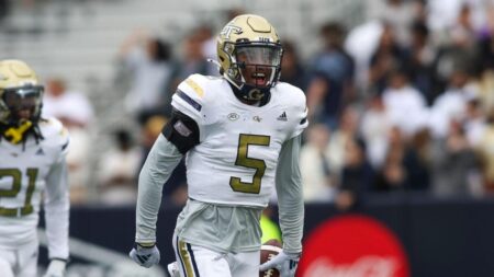 Georgia Tech DB Clayton Powell-Lee unfazed by Colorado’s celebrity-packed sidelines: ‘None of them playing’