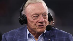 Jerry Jones: Micah Parsons’s agent told us to “stick it up our ass”