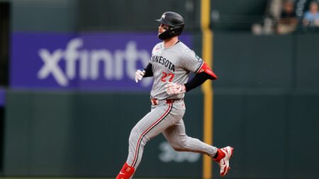 Twins score 4 runs in 1st inning, beat Guardians 5-4 to snap 4-game losing streak
