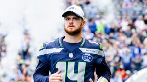 Seahawks plan to play starters, if only briefly, Friday night