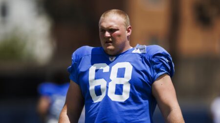 Rams sign OL Mike McAllister