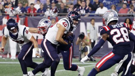 Texans sign TE Dalton Keene