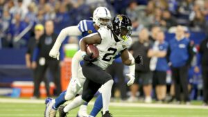 Ravens to sign D’Ernest Johnson