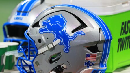 Lions sign four players, place three on injured reserve