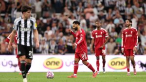Arne Slot reaction to Liverpool rescuing win after 10-man Newcastle’s insane comeback