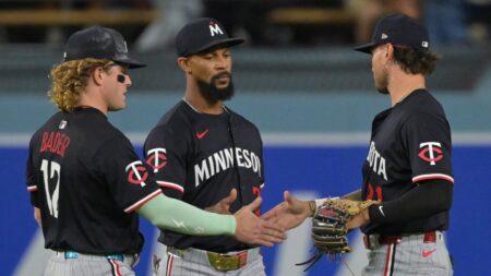 Byron Buxton looks to calm Twins’ clubhouse after deadline moves