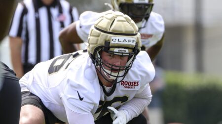 Saints put OL Will Clapp on IR, sign three players