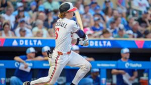 Keaschall hits 2-run homer in 11th as Twins top Royals 5-3