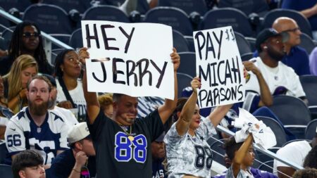 Micah Parsons says he gave Cowboys a chance to negotiate this week