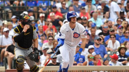 Cubs OF Kyle Tucker played with a small fracture in his right hand after he got hurt in June