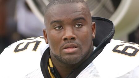 Saints hire LeCharles Bentley as a consultant on personnel and player performance