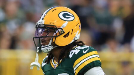 Packers S Omar Brown to spend night in Indianapolis with chest contusion